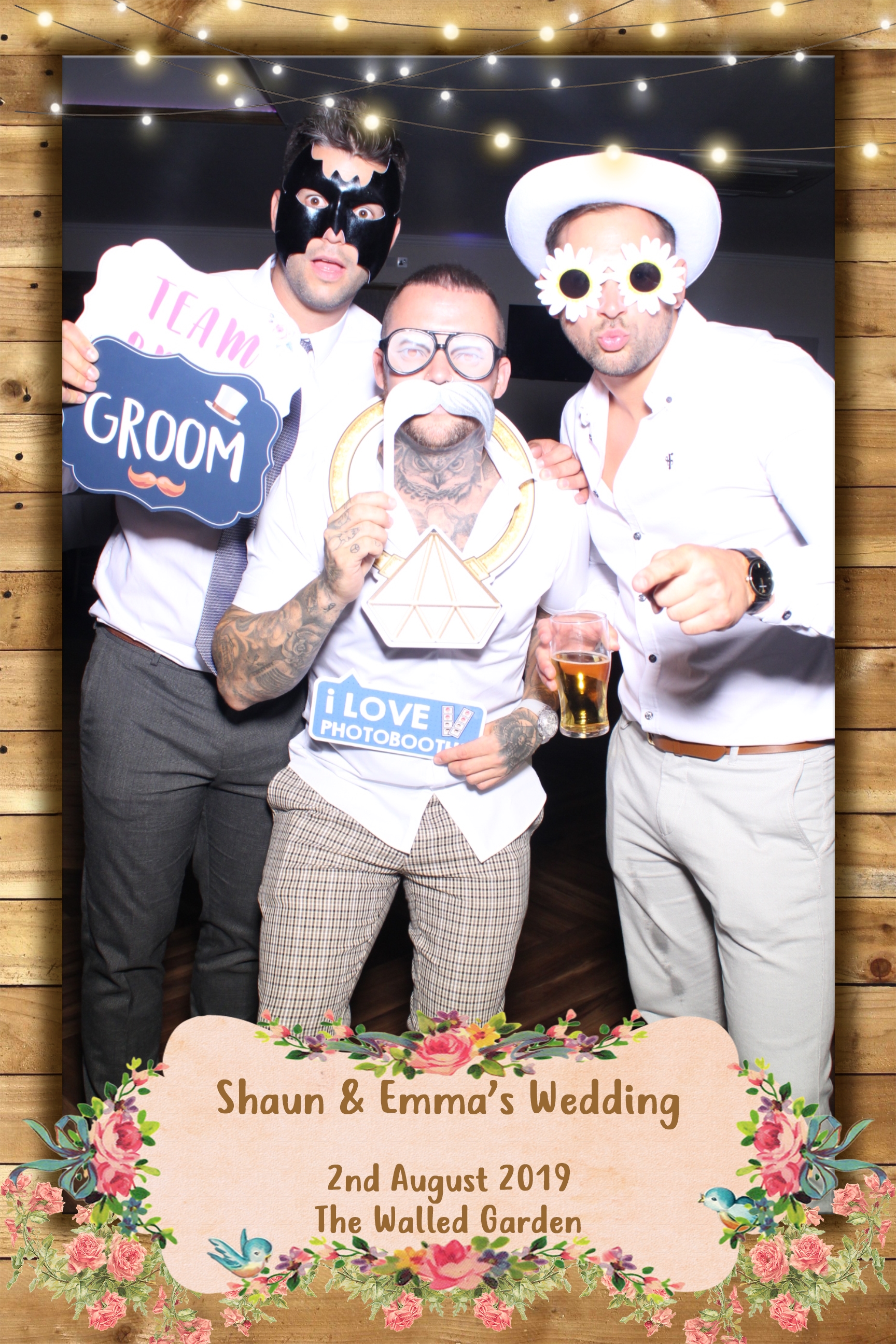 Shaun and Emma's Wedding | View more photos from the event at images.mobile-photo-booth.com/u/MobilePhotoBoothUK/Shaun-and-Emmas-Wedding